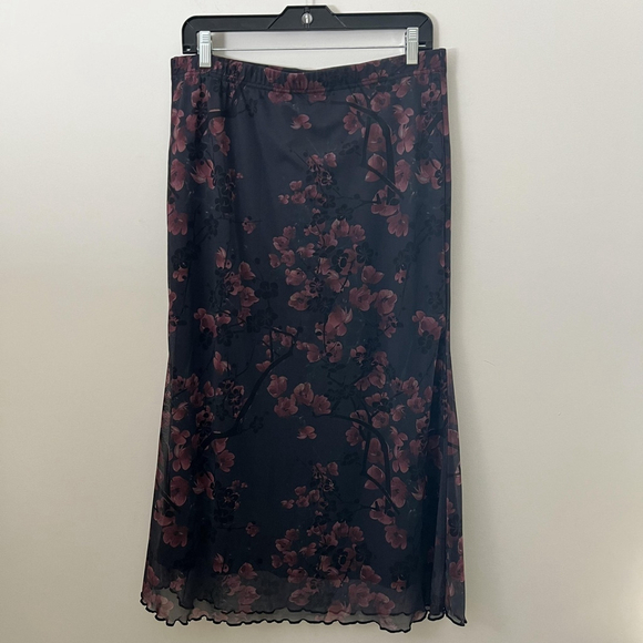 SheIn Dresses & Skirts - Womens Midi Skirt XL Black Pink Floral Mesh Whimsigoth Dark Fairy Grunge Boho